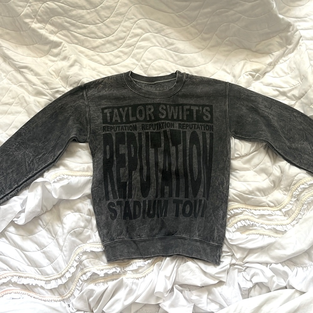 Taylor Swift Reputation Crewneck